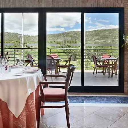 Hotel Ciudad Del Jerte 4*