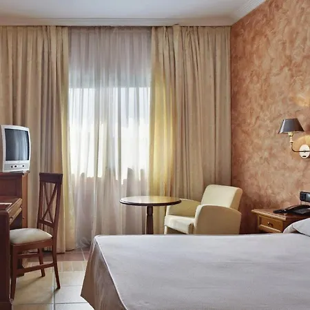 Ciudad Del Jerte Hotel 4*