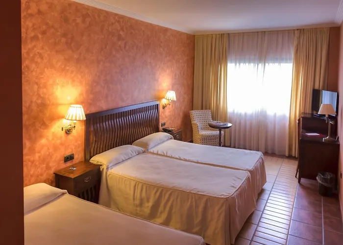 Hotel Ciudad Del Jerte