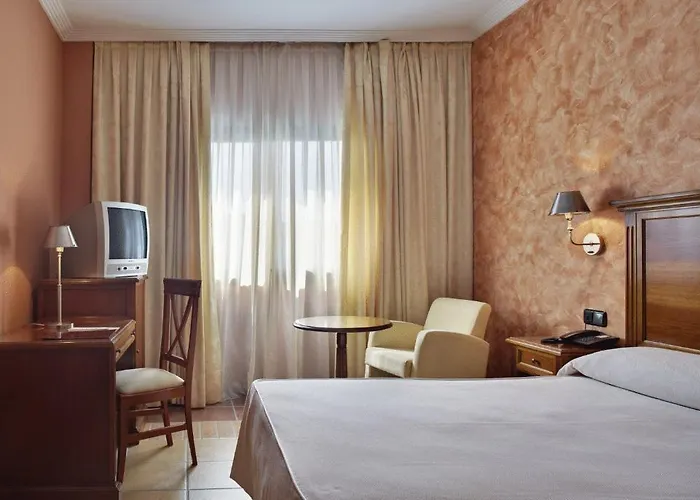 Ciudad Del Jerte Hotel 4*